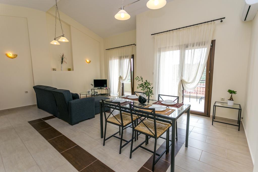 Villa Oliva Астрис Стая снимка