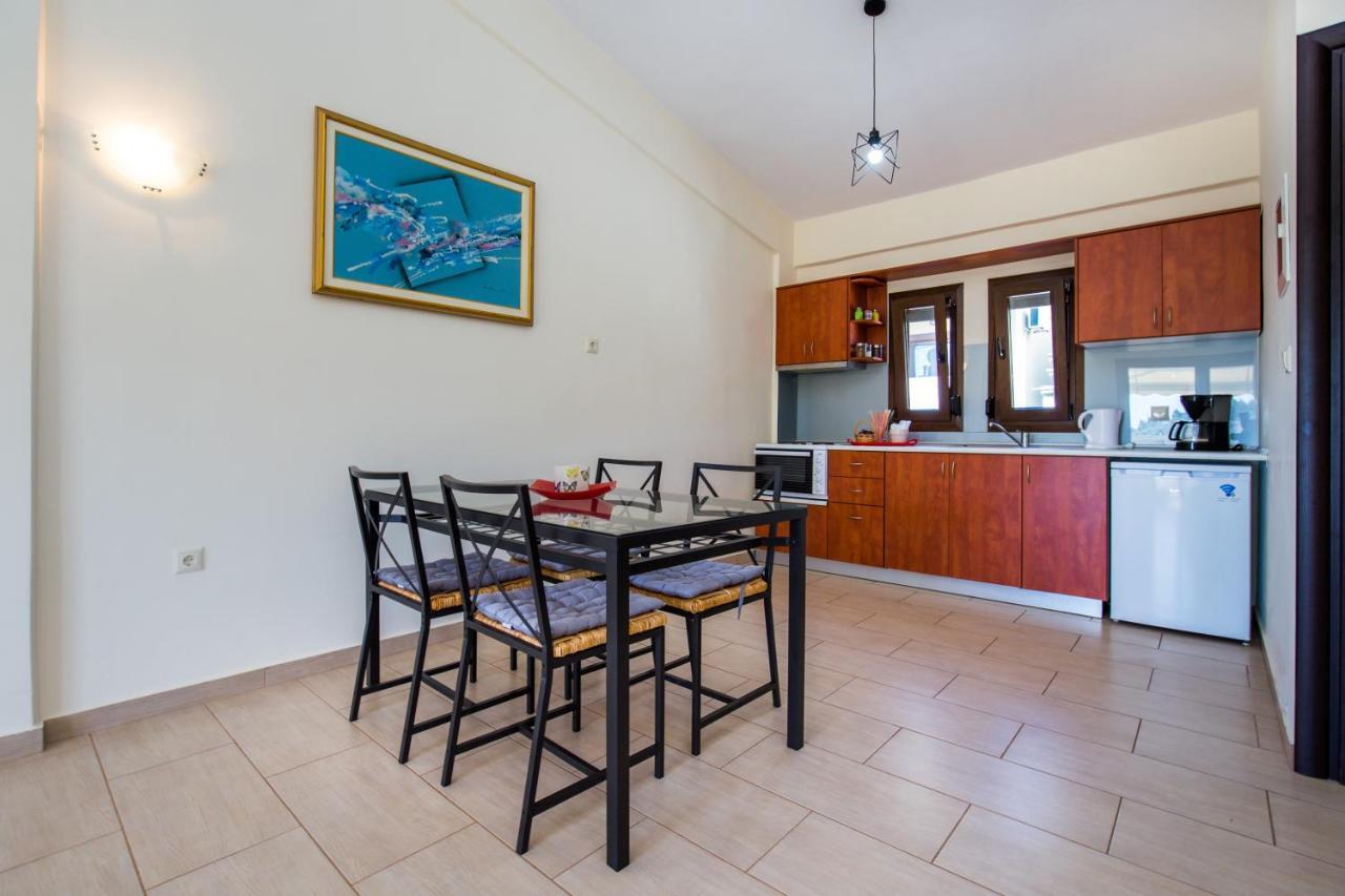 Villa Oliva Астрис Екстериор снимка
